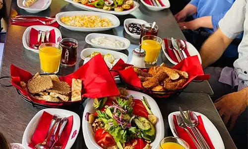 Antep Sofrsi Restaurant für Familienfeier